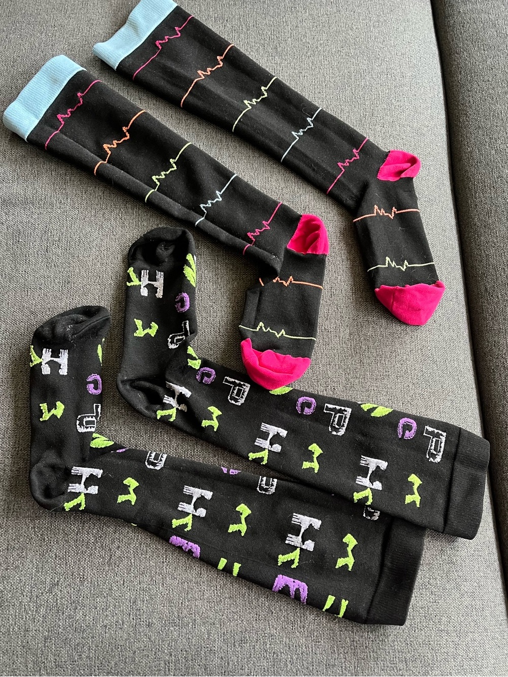 2 Pairs  Compression Socks Knee-High size S/M Neon Accent Designs Heart